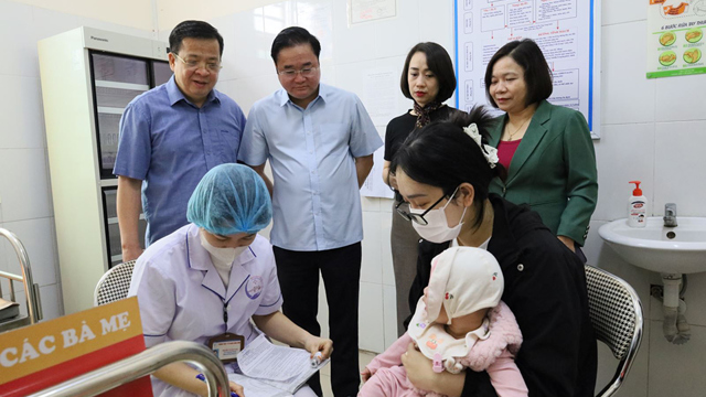 Tăng Tốc Ngày Cuối Tuần, Hà Nội Sẽ Cán đích 95% Trẻ được Tiêm Vaccine Sởi