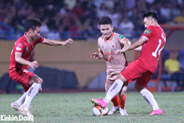 Quang Hải thi đấu mờ nhạt, CAHN mất ngôi đầu bảng vào tay Hà Nội FC