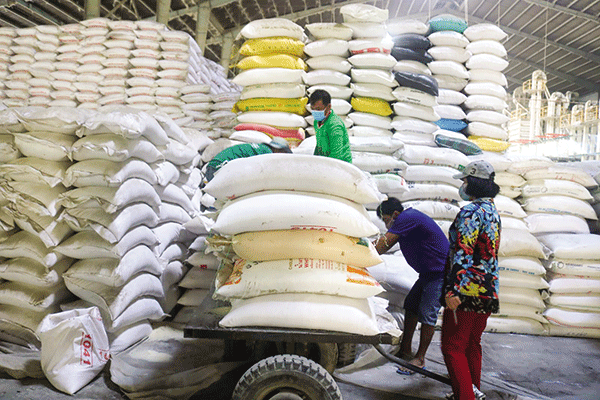 Xuất cấp hơn 3.300 tấn gạo cho 6 tỉnh trong thời giáp hạt
