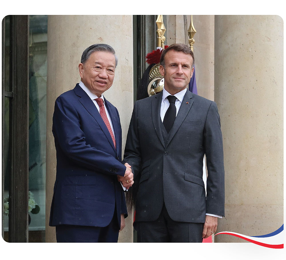 Tổng B&iacute; thư T&ocirc; L&acirc;m v&agrave;&nbsp;Tổng thống Ph&aacute;p&nbsp;Emmanuel Macron.&nbsp;