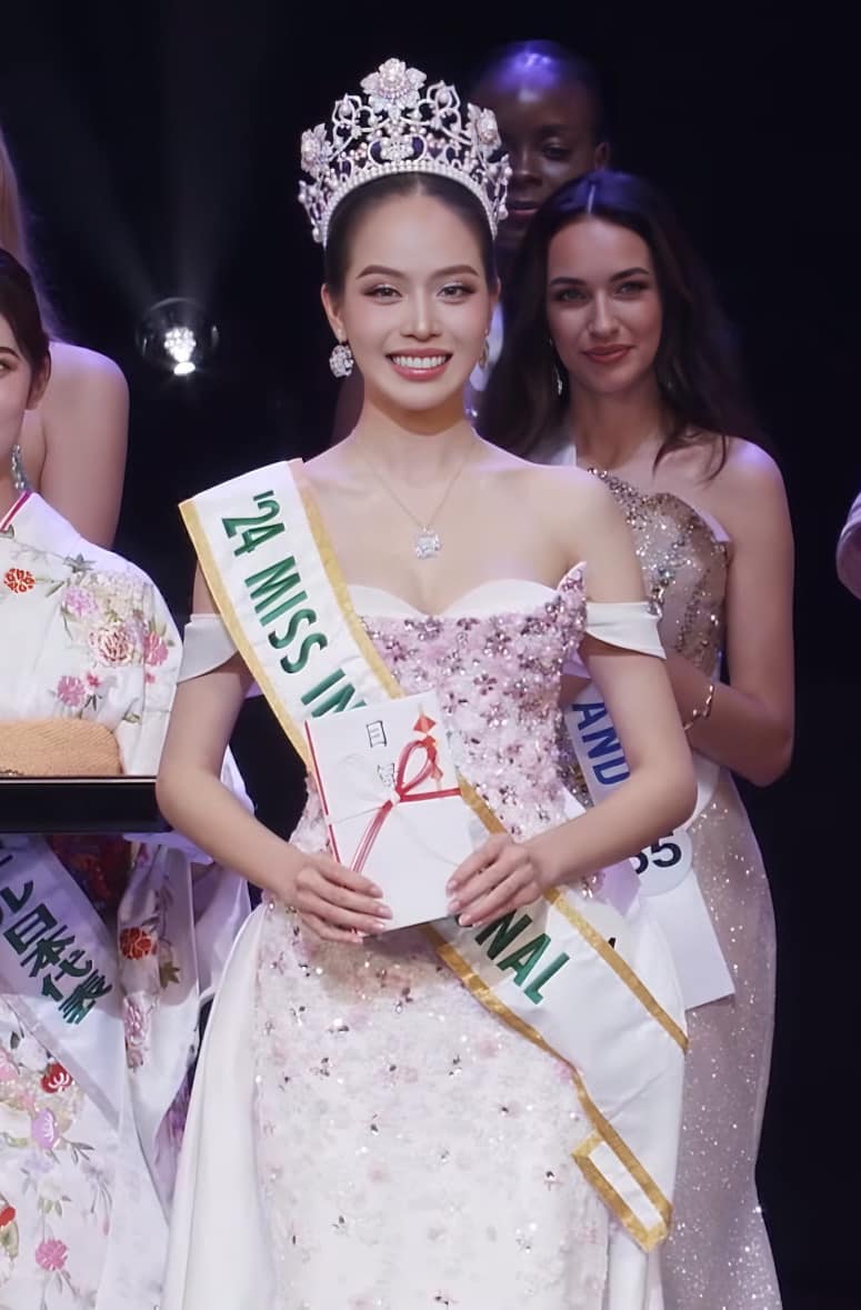 Thanh Thủy là người đẹp Việt Nam đầu tiên đăng quang Hoa hậu Quốc tế Miss International - Ảnh 17