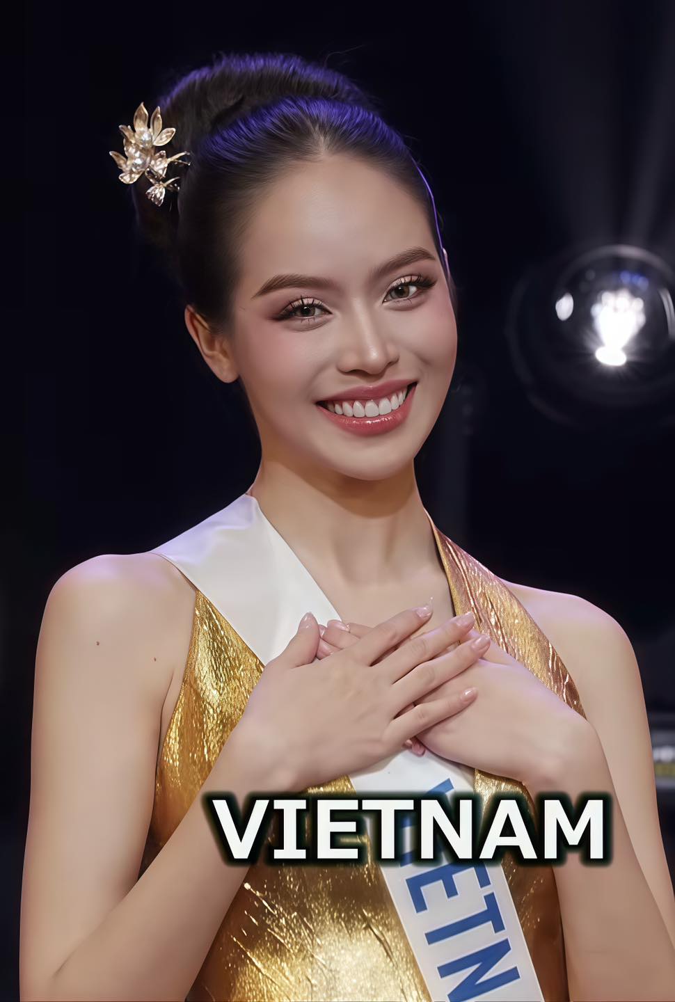 Thanh Thủy là người đẹp Việt Nam đầu tiên đăng quang Hoa hậu Quốc tế Miss International - Ảnh 1