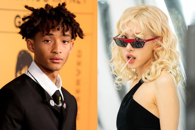 Nữ ca sĩ Rosé (BlackPink) trực tiếp phủ nhận những tin đồn hẹn hò liên quan đến Jaden Smith - con trai sao Hollywood Will Smith. Một số ý kiến suy luận, người yêu cũ Rosé có thể là chàng trai mang ngoại hình giống nam chính trong MV - Evan Mock. Trong MV này, Evan Mock để đầu đinh nhuộm hồng. Anh ta có 2 sở thích rõ ràng là trượt ván và chơi cờ vua. Nhưng mới đây, trong cuộc phỏng vấn với Vanity Fair, Rosé đã phủ nhận tin đồn này.Trong khi tương tác với máy phát hiện nói dối, Rosé được hỏi bài hát "Toxic till the end" có phải viết về Jaden Smith hay không.Rosé trả lời: "Không phải đâu nha. Bài hát đó không nói về Jaden Smith. Cậu ấy là một người bạn tốt. Chúng tôi chưa từng hẹn hò với nhau”, và điều này đã được máy phát hiện nói dối xác nhận là đúng.