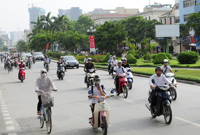 Sở hữu bằng lái xe máy không chỉ giúp bạn tự tin hơn khi tham gia giao thông mà còn là một bước tiến quan trọng trong việc trưởng thành. Hãy xem hình ảnh và tìm hiểu quá trình học lái xe máy cùng với những lợi ích mà nó mang lại.