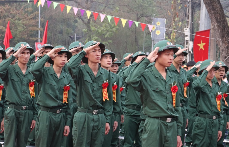 Hòa Bình 1736 thanh niên lên đường nhập ngũ  baotintucvn