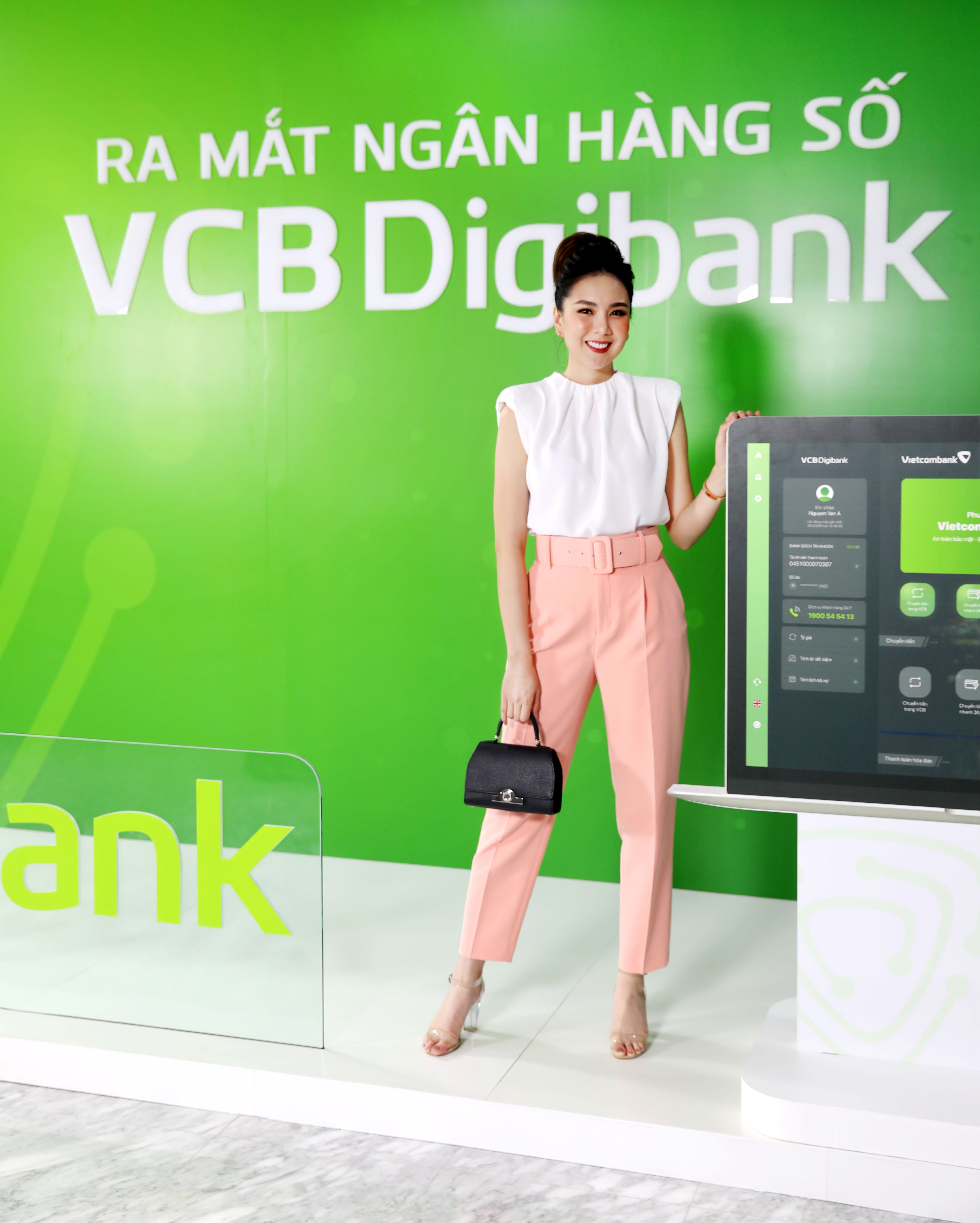 Vietcombank ra mắt ngân hàng số VCB Digibank