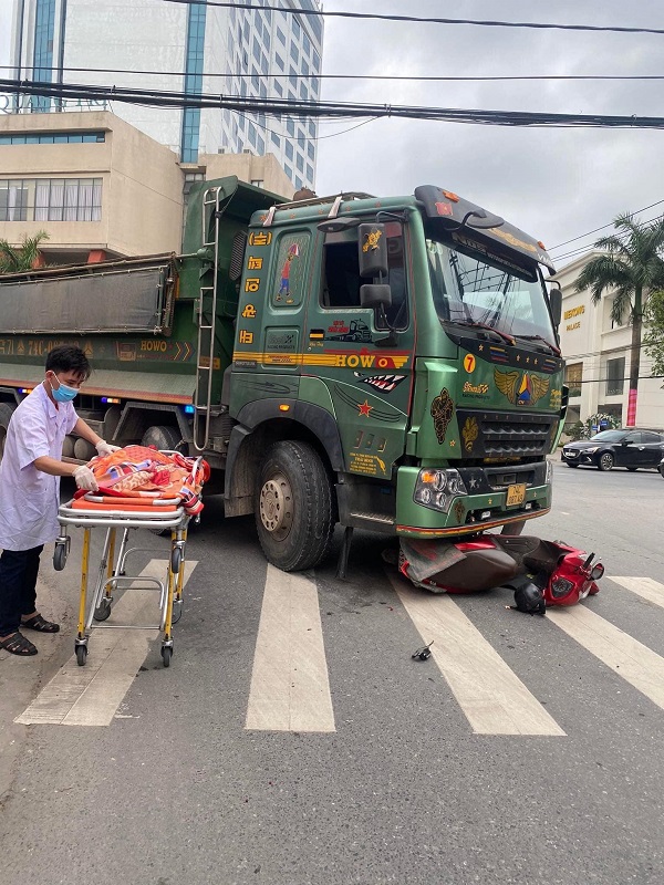 Một vụ TNGT thương tâm trên tuyến Quốc lộ đi qua TP Đông Hà khi thành phố này là địa phương duy nhất trong cả nước chưa có tuyến tránh.