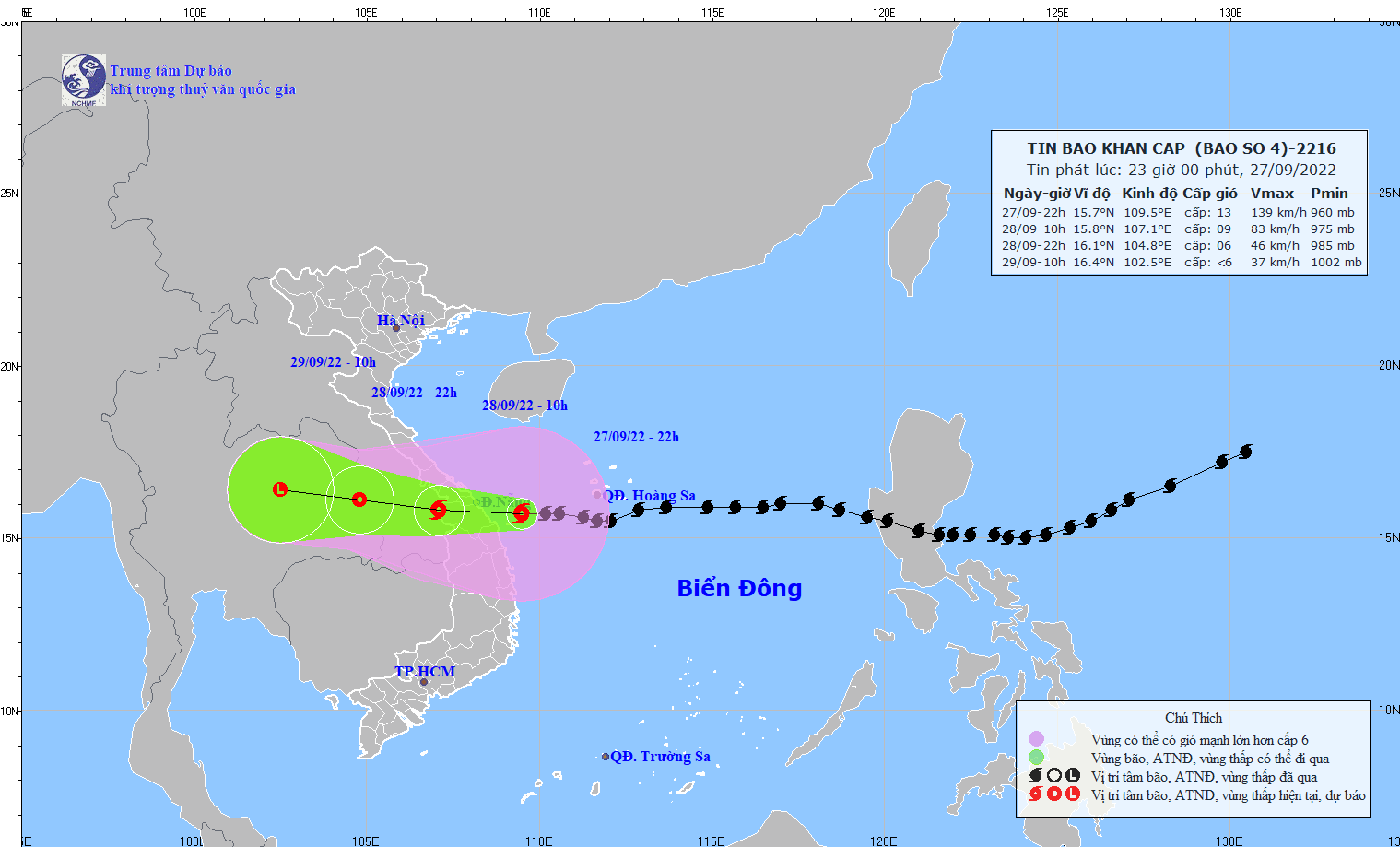 Tin khẩn cấp bão số 4: Tâm bão nằm trên vùng biển Quảng Trị - Quảng Ngãi
