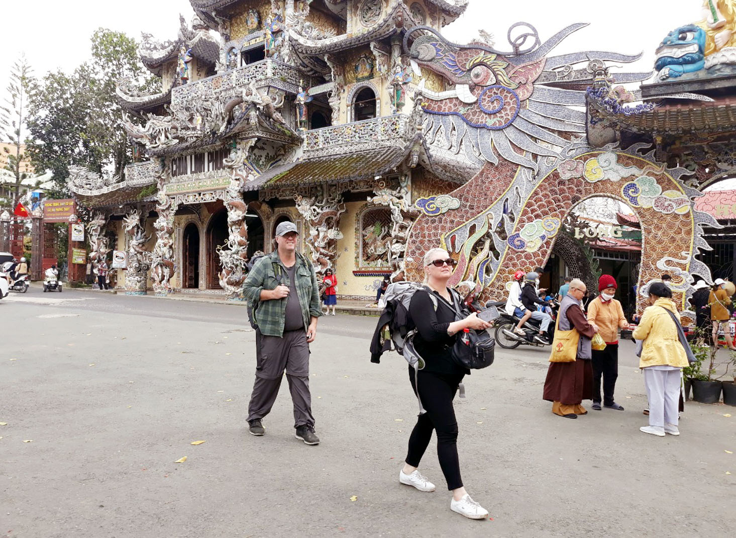 "Hiến kế" hút khách du lịch quốc tế đến Việt Nam - 4