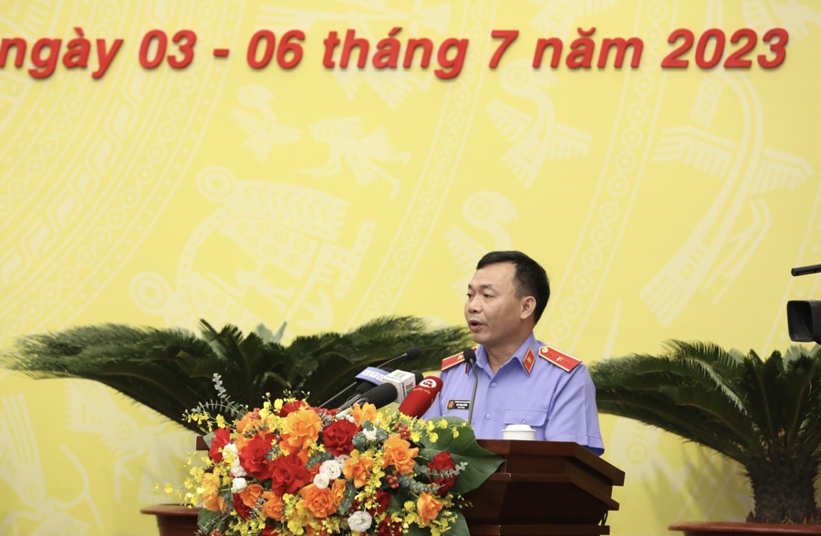 Viện trưởng Viện KSND thành phố Hà Nội Đào Thịnh Cường báo cáo kết quả công tác kiểm sát 6 tháng đầu năm, nhiệm vụ trọng tâm 6 tháng cuối năm 2023