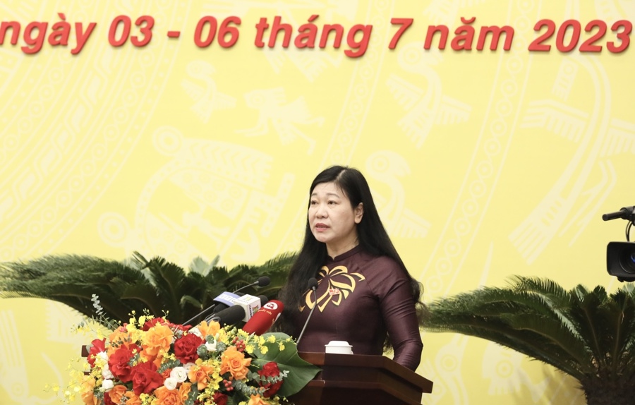 Chủ tịch Ủy ban MTTQ Việt Nam thành phố Hà Nội Nguyễn Lan Hương thông tin về kết quả công tác tham gia xây dựng chính quyền 6 tháng đầu năm 2023