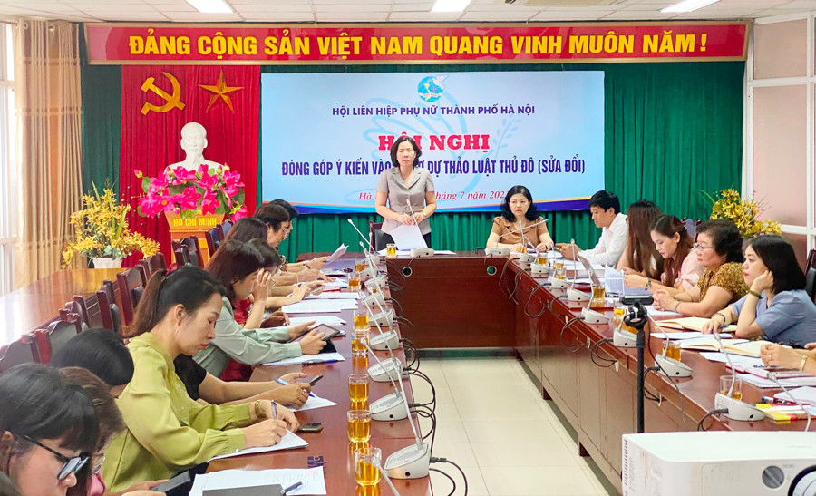 Hội Liên hiệp phụ nữ thành phố Hà Nội tổ chức hội nghị đóng góp ý kiến vào hồ sơ dự thảo Luật Thủ đô (sửa đổi).