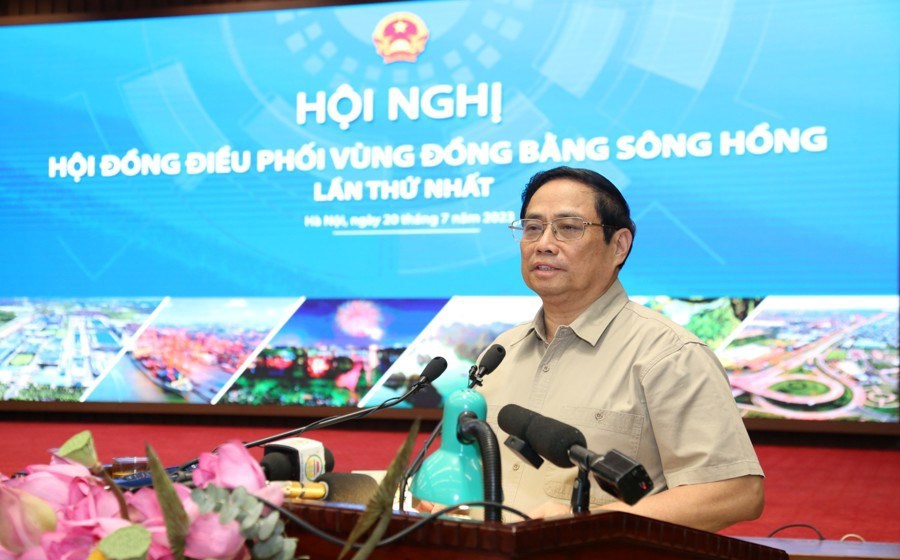 Thủ tướng Chính phủ Phạm Minh Chính phát biểu kết luận hội nghị. 