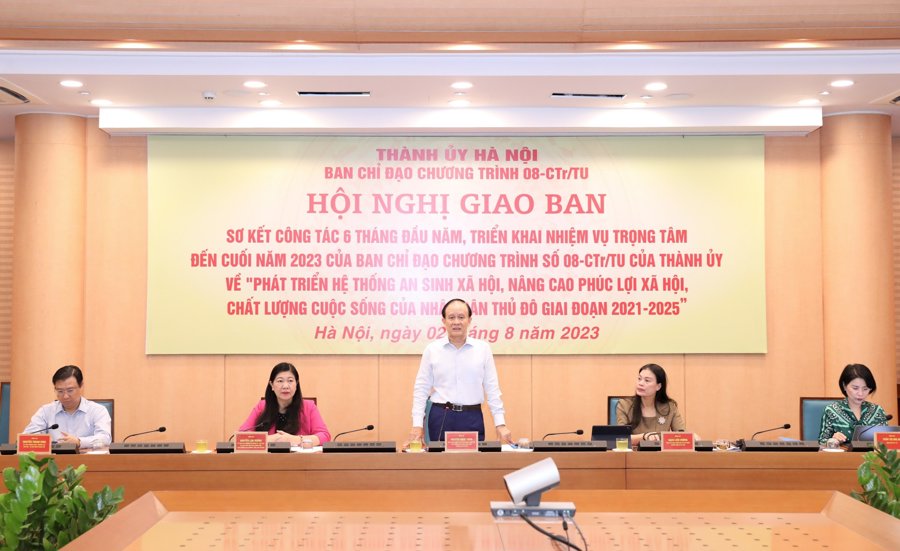 Phó Bí thư Thành uỷ, Chủ tịch HĐND TP Hà Nội Nguyễn Ngọc Tuấn phát biểu chỉ đạo tại hội nghị