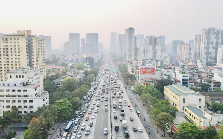 Việc xây dựng, ban hành Luật Trật tự, an toàn giao thông đường bộ với mục tiêu bảo đảm an toàn tính mạng, tài sản của người dân khi tham gia giao thông…