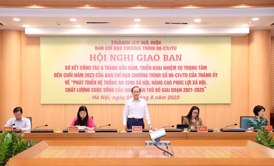 Phó Bí thư Thành ủy, Chủ tịch HĐND TP Hà Nội Nguyễn Ngọc Tuấn phát biểu kết luận hội nghị