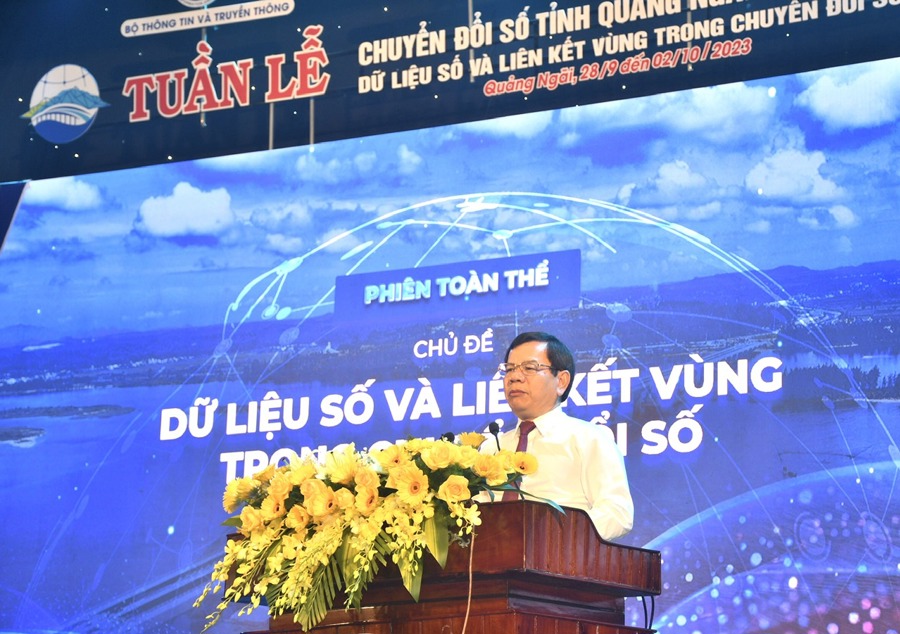 Chủ tịch UBND tỉnh Quảng Ngãi Đặng Văn Minh phát biểu khai mạc Tuần lễ Chuyển đổi số năm 2023.