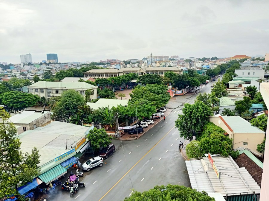 Theo đề án tổ chức sắp xếp các đơn vị hành chính của TP Biên Hòa, sẽ sáp nhập phường Hòa Bình, Quang Vinh và một phần khu phố 10 của phường Tân Phong lấy tên phường là Quang Vinh.
