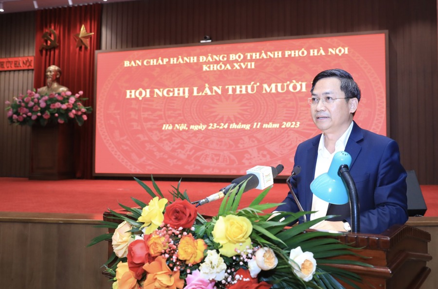 Phó Chủ tịch UBND TP Hà Minh Hải phát biểu tại hội nghị. 