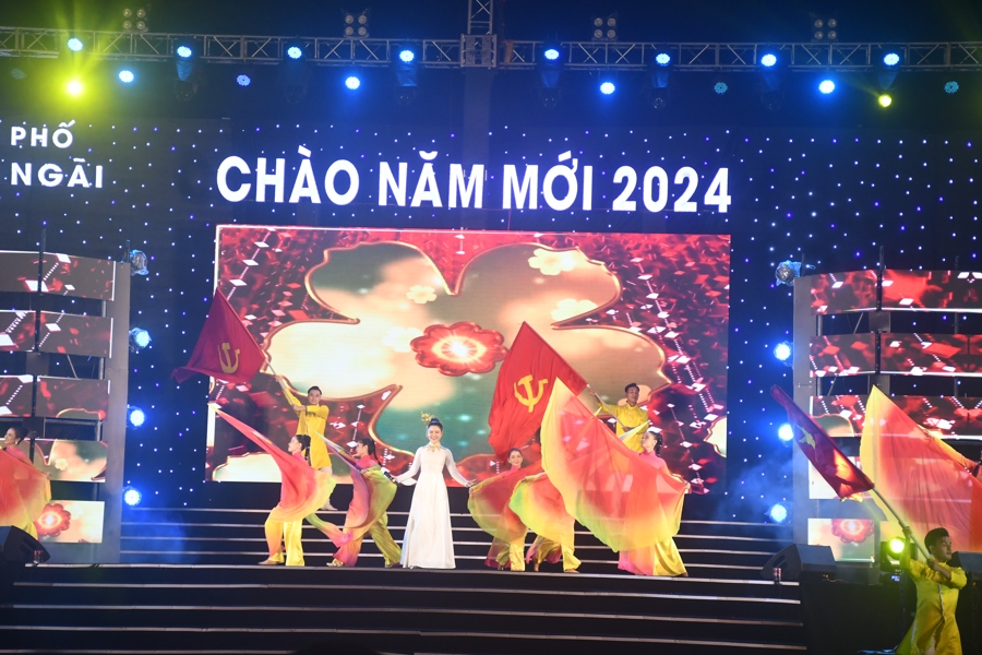 Chương trình nghệ thuật “Chào năm mới – 2024” được tổ chức tại TP Quảng Ngãi.