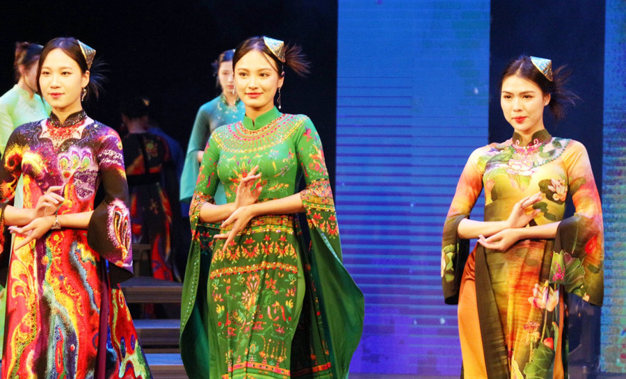 Trung ương Hội Liên hiệp phụ nữ Việt Nam tổ chức lễ phát động “Tuần lễ áo dài” năm 2024. 