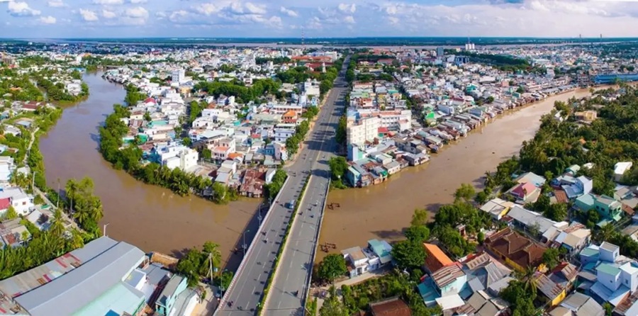 Tiền Giang sẽ là tỉnh giữ vai trò kết nối quan trọng giữa vùng ĐBSCL với Thành phố Hồ Chí Minh và vùng Đông Nam Bộ (Sông Tiền chảy qua địa phận tỉnh Tiền Giang. Ảnh minh họa)