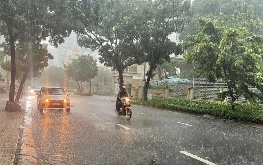 Dự báo thời tiết ngày 8/5/2024: Hà Nội cục bộ mưa to, trời mát. Ảnh: Internet.