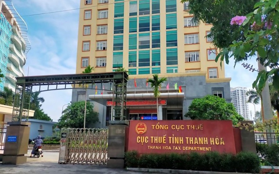 Cục Thuế tỉnh Thanh Hóa thông báo tạm hoãn xuất cảnh hàng loạt chủ doanh nghiệp vì nợ thuế.