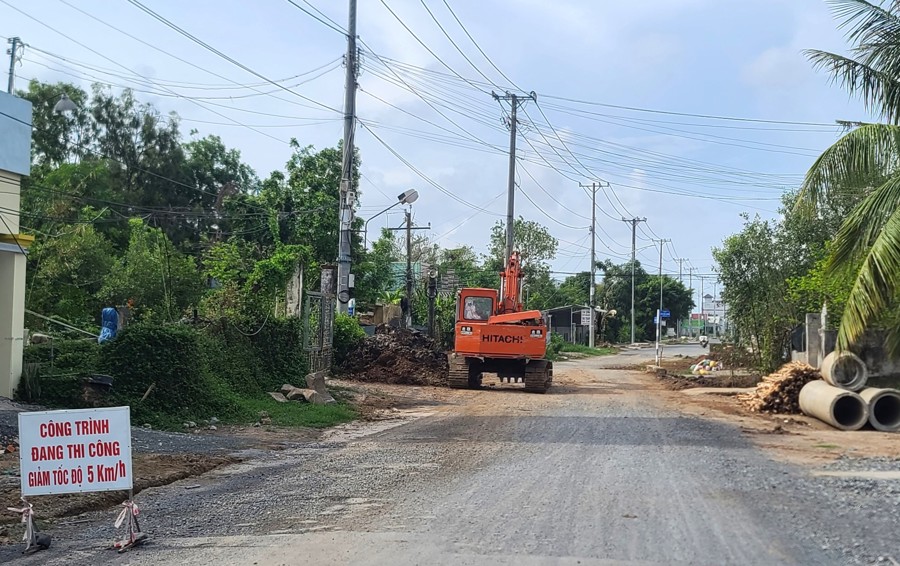 Tuyến đường Bờ Tây còn nhiều đoạn chưa hoàn thành (Hoàng Nam)