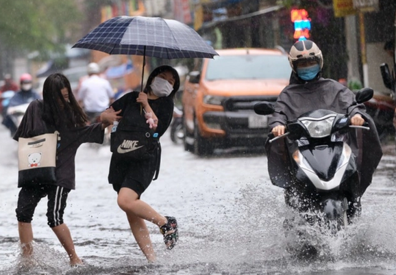 Dự báo thời tiết ngày 5/6/2024: Hà Nội mưa to, gió giật mạnh, trời mát. Ảnh minh họa. Nguồn: Internet