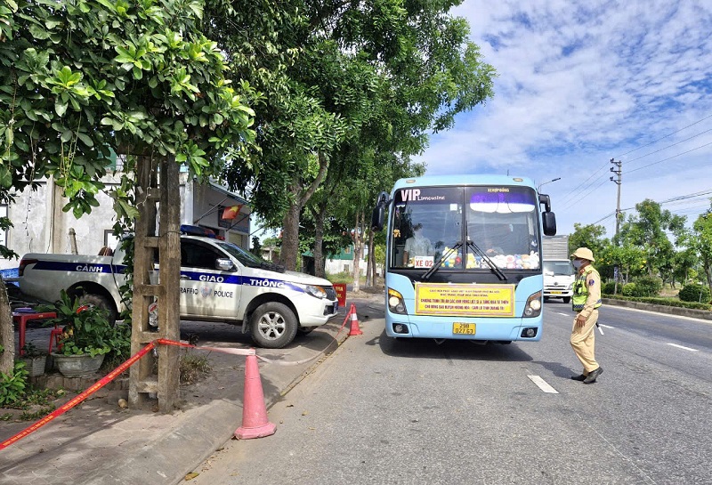 Công tác tuần tra, kiểm soát giao thông ở tỉnh Hà Tĩnh được duy trì thường xuyên, liên tục, góp phần đảm bảo an toàn trong dịp lễ Quốc khánh 2/9  