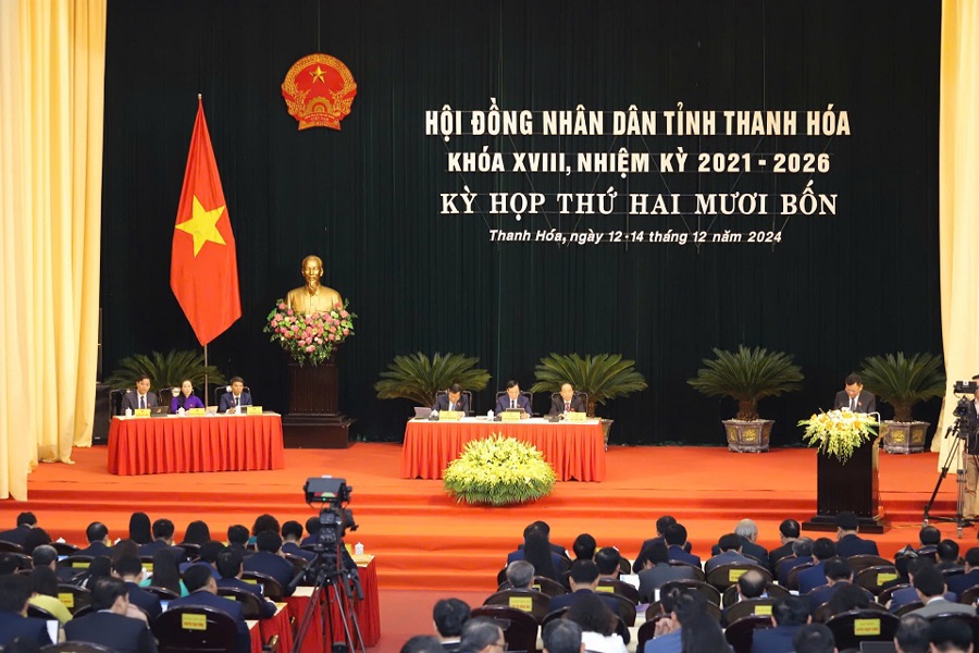 Toàn cảnh kỳ họp.