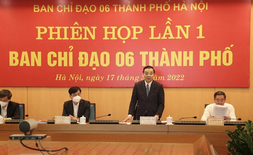 Chủ tịch UBND TP Hà Nội Chu Ngọc Anh chủ trì phiên họp. 