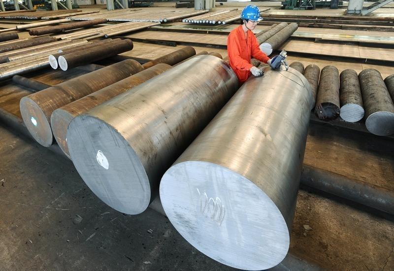 Giá thép xây dựng hôm nay 15/4, làn sóng Covid-19 mới nhất tại Trung Quốc đang gây ra nhiều thách thức cho nhu cầu thép trong nước hơn là sản xuất thép. (Ảnh: Reuters)