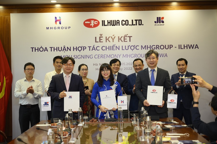 Lễ ký kết Thỏa thuận hợp tác chiến lược giữa Tập đoàn MHGROUP và Tập đoàn ILHWA.