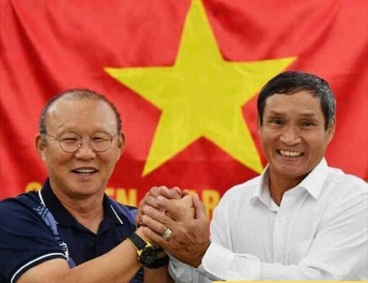 Lịch sử bóng đá Việt Nam sẽ còn mãi nhắc tên 2 ông thầy. Ảnh TTXVN