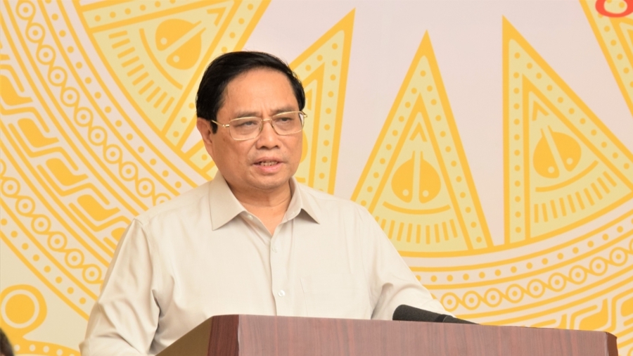 Thủ tướng Chính phủ Phạm Minh Chính phát biểu chỉ đạo hội nghị. Ảnh: VGP.