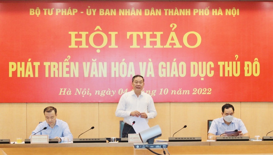 Phó Chủ tịch Thường trực UBND TP Hà Nội Lê Hồng Sơn cho biết, nhiệm vụ xây dựng Luật Thủ đô (sửa đổi) hiện đang được TP Hà Nội tích cực chủ động phối hợp với Bộ Tư pháp triển khai thực hiện