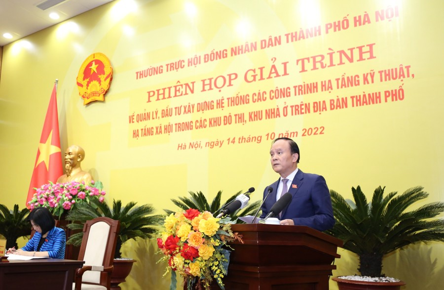 Phó Bí thư Thành ủy, Chủ tịch HĐND TP Nguyễn Ngọc Tuấn phát biểu khai mạc phiên giải trình