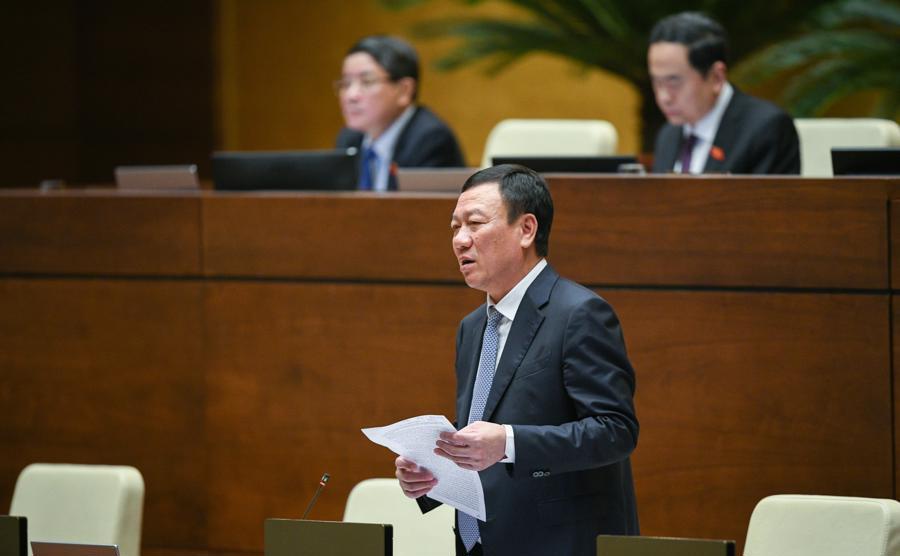 Tổng Thanh tra Chính phủ Đoàn Hồng Phong trả lời chất vấn