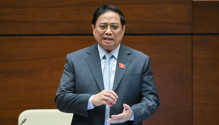 Thủ tướng Chính phủ Phạm Minh Chính trả lời chất vấn. Ảnh: Quochoi.vn