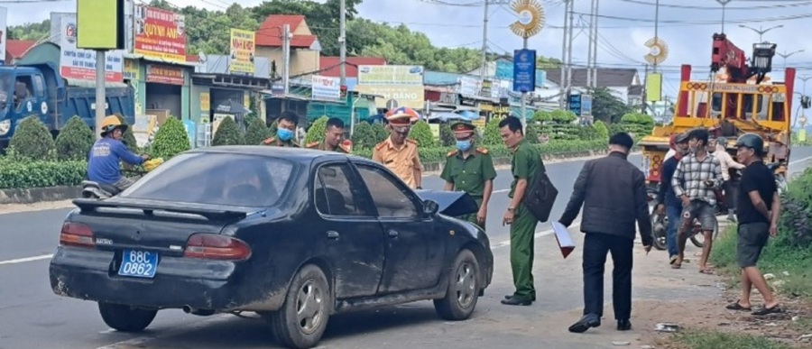 Theo "THông cáo báo chí của Hội Bảo trợ bệnh nhân nghèo tỉnh Kiên Giang, chiếc xe này đã thanh lý cho ông Nguyễn Thanh Phong. Ông Phong hiện là hiện là Phó chủ tịch Hội Luật gia tỉnh Kiên Giang.