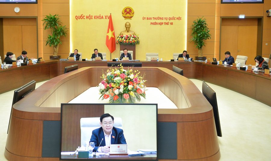 Quang cảnh Phiên họp thứ 18 Ủy ban Thường vụ Quốc hội