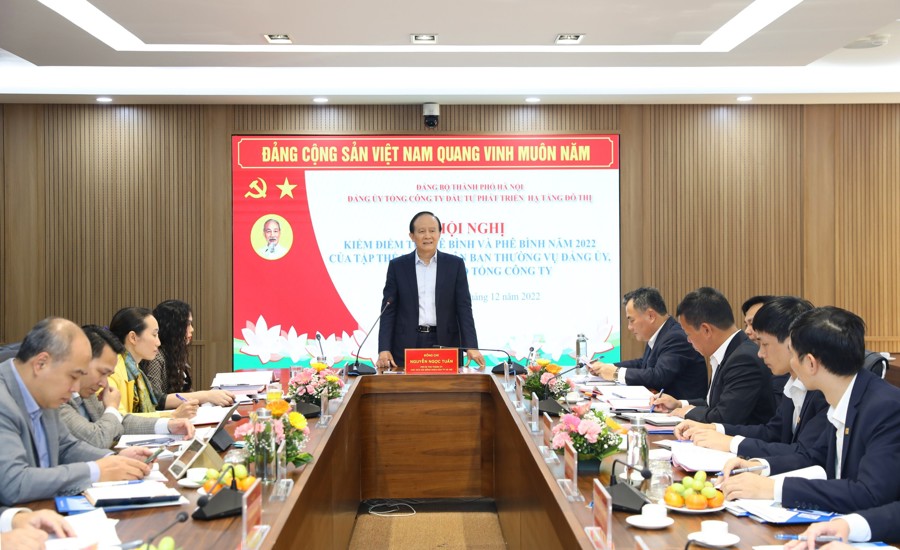 Phó Bí thư Thành ủy, Chủ tịch HĐND TP Hà Nội Nguyễn Ngọc Tuấn phát biểu chỉ đạo tại Hội nghị