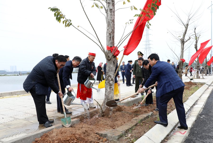 Tết trồng cây đời đời nhớ ơn Bác Hồ năm 2023 tại quận Hoàng Mai