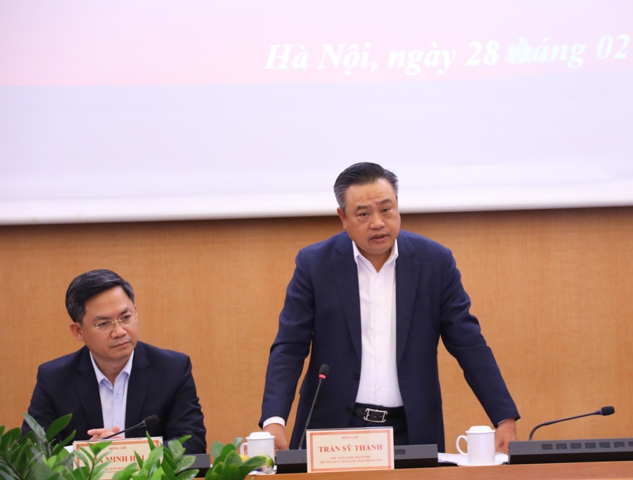 Chủ tịch UBND TP Hà Nội Trần Sỹ Thanh phát biểu chỉ đạo hội nghị. 