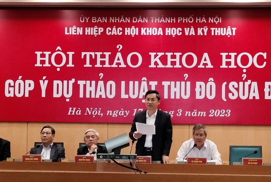 Phó Chủ tịch UBND TP Hà Nội Hà Minh Hải phát biểu tại hội thảo. 