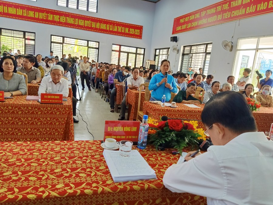 Lliên quan đến dự án sân bay Long Thành, lần đầu tiên tỉnh Đồng Nai, lãnh đạo tỉnh Đồng Nai lắng nghe ý kiến của người dân để hướng đến cuộc sống người dân bị di dời trong vùng dự án này được tốt hơn.