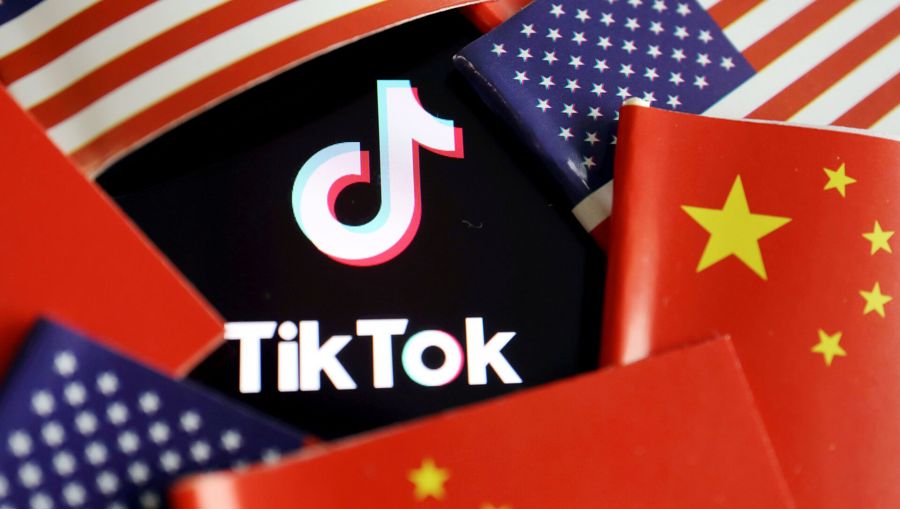 Sau 5 tiếng giải trình trước Hạ viện Mỹ, giám đốc điều hành Tik Tok Shou Zi Chew vẫn không khiến các nhà lập pháp yên tâm về tính độc lập của TikTok. Nguồn: CNBC