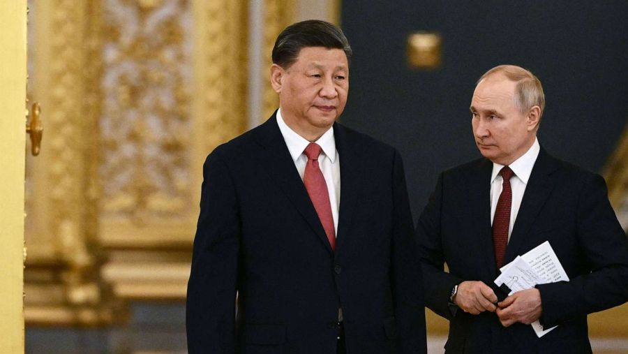 Tổng thống Nga Vladimir Putin và Chủ tịch Trung Quốc Tập Cận Bình trong cuộc gặp mặt ở Moscow, ngày 21/3/2023. Ảnh: Sputnik